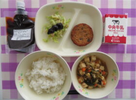 2025年12月04日の給食