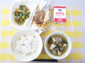 2025年12月04日の給食
